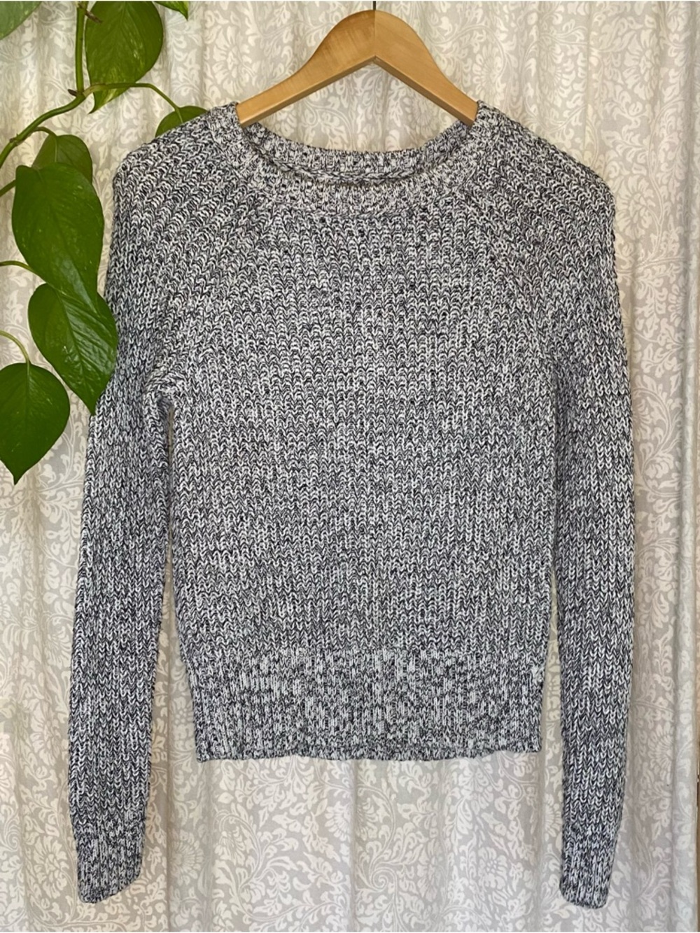 American Eagle Outfitters Black & White Marled Crewneck Sweater